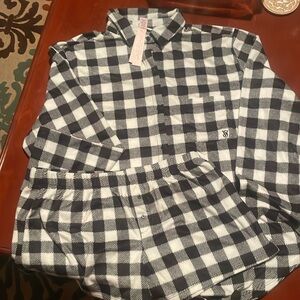 Victoria Secret Black and White Pajama’s